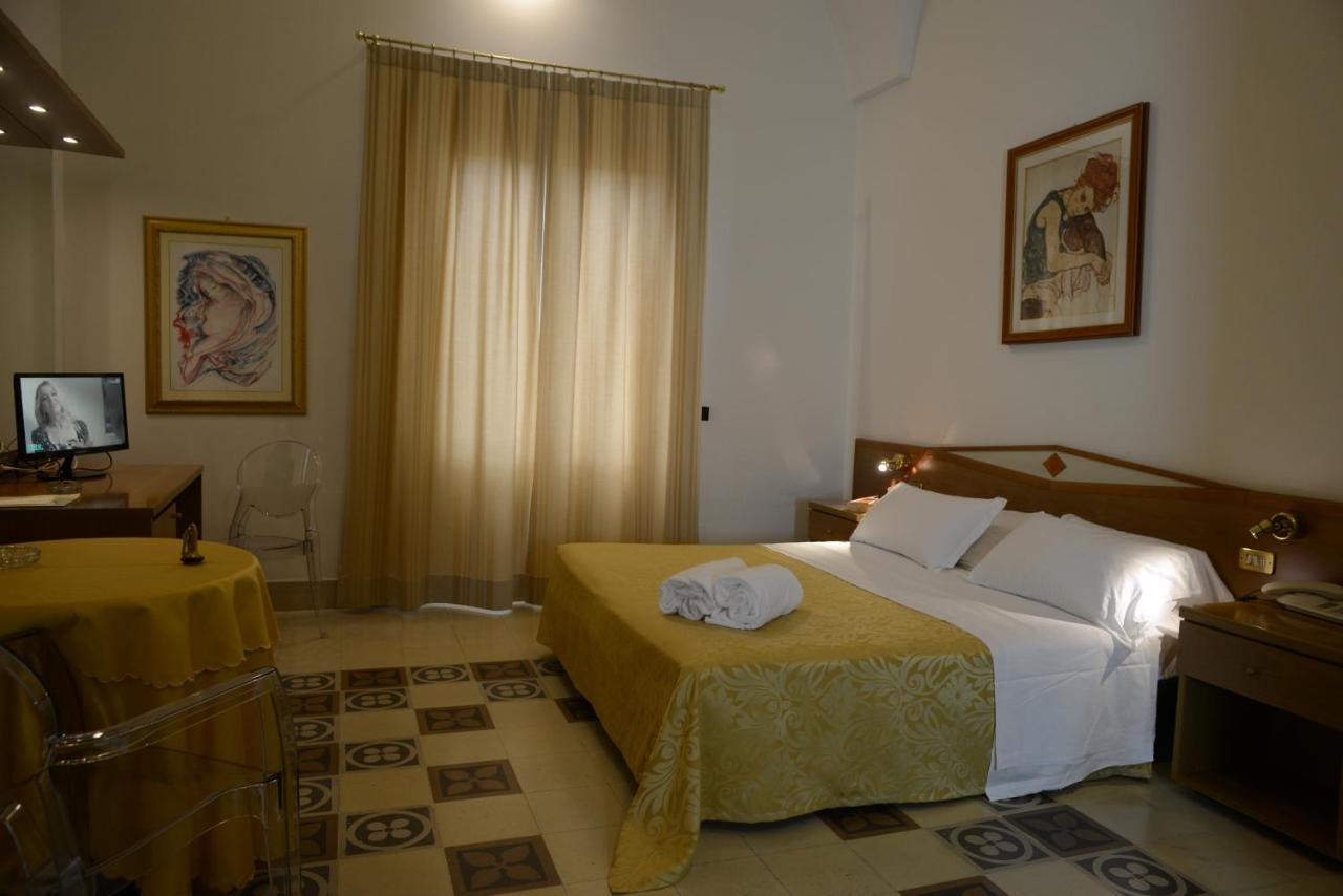 Albergo Italia Matera Buitenkant foto